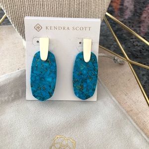 Kendra Scott Aragon Earrings In Aqua Howli…